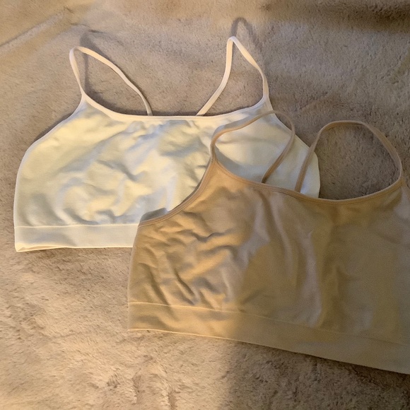GAP Other - 💥LAST CHANCE 2 GAP Seamless Racerback Bralettes  (set of 2) M